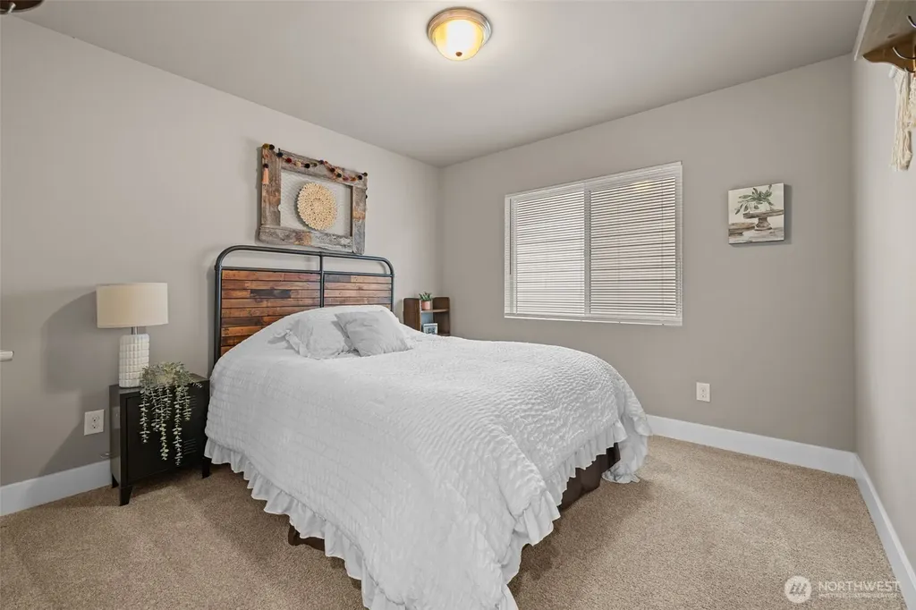 13103 183rd Avenue E Bonney Lake WA 98391