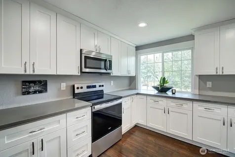 20607 81st Avenue W Edmonds WA 98026