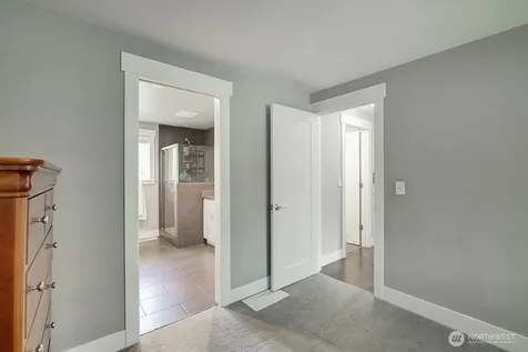 20607 81st Avenue W Edmonds WA 98026