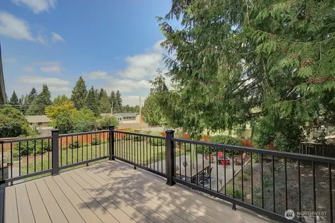 20607 81st Avenue W Edmonds WA 98026