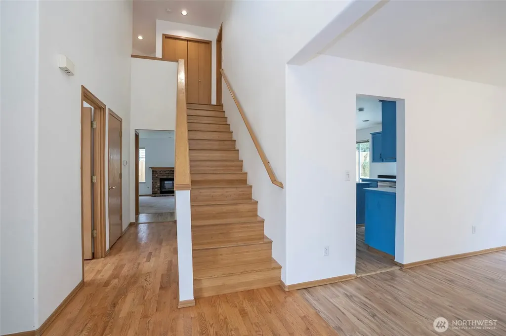 10103 SE 225th Place Kent WA 98031