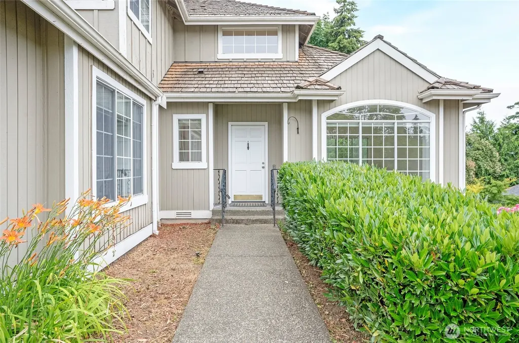 10103 SE 225th Place Kent WA 98031
