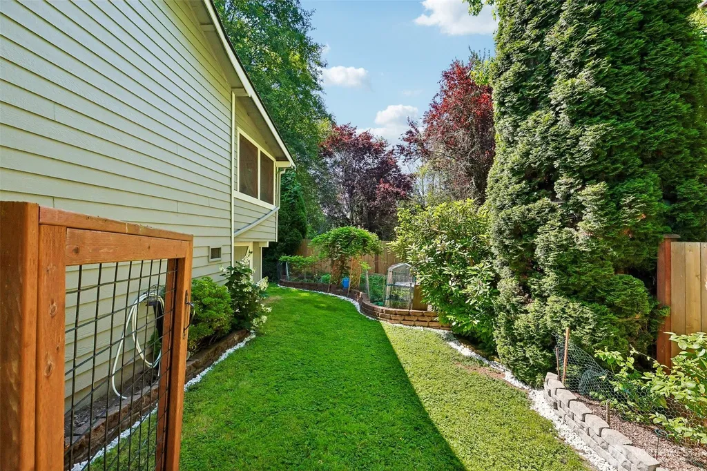 11606 20th Street NE Lake Stevens WA 98258