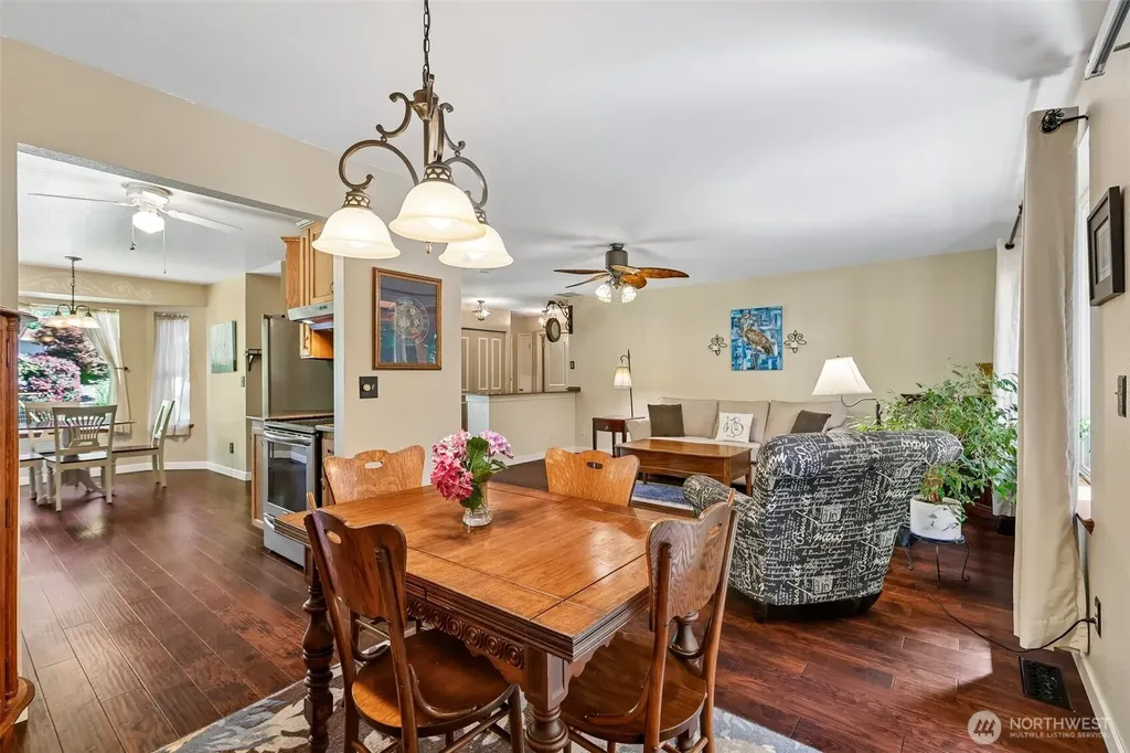 11606 20th Street NE Lake Stevens WA 98258