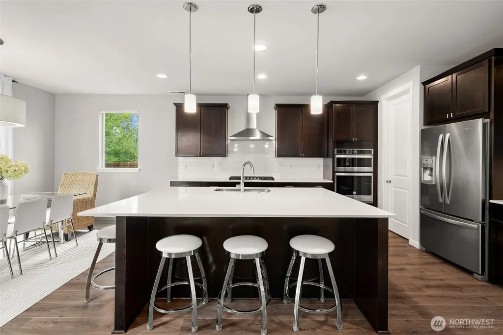 2336 NE Winlock Way Poulsbo WA 98370
