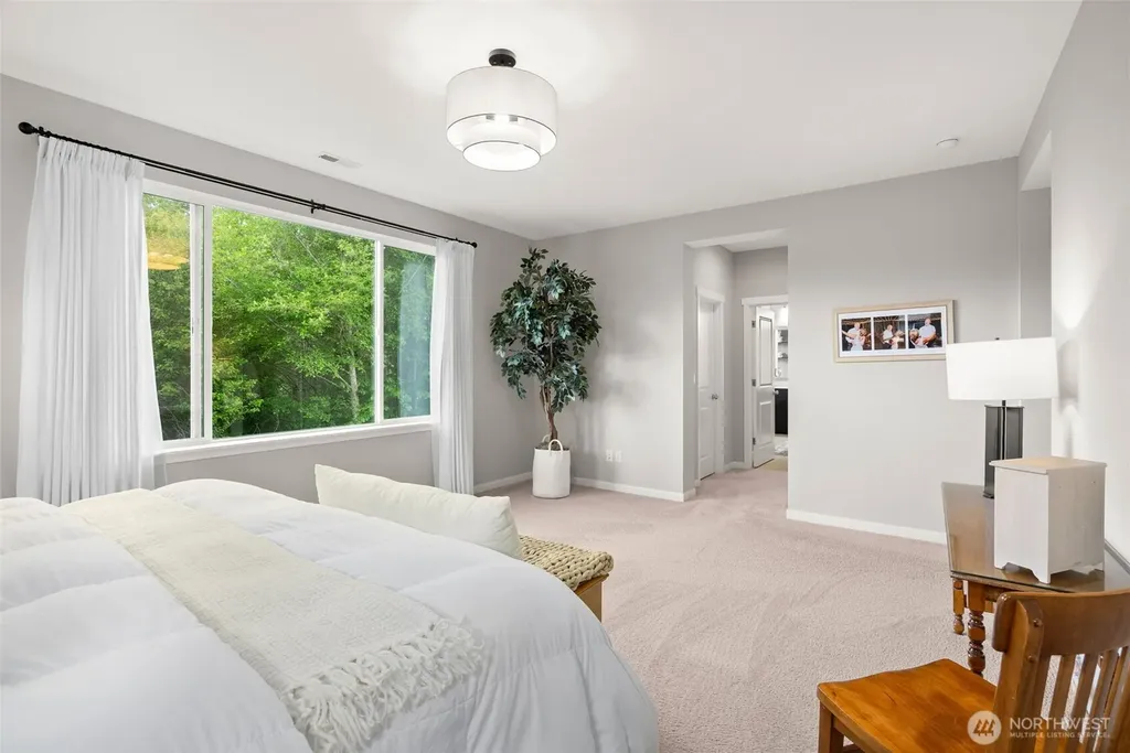 2336 NE Winlock Way Poulsbo WA 98370