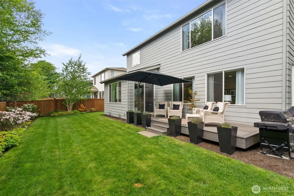 2336 NE Winlock Way Poulsbo WA 98370