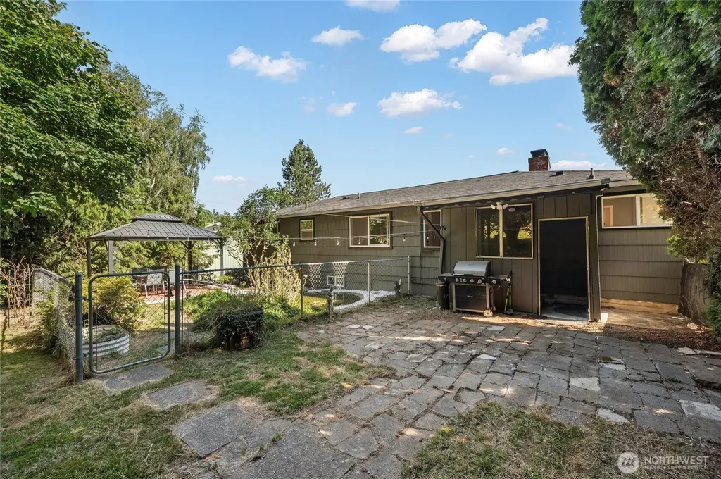 5850 Birch Drive Ferndale WA 98248