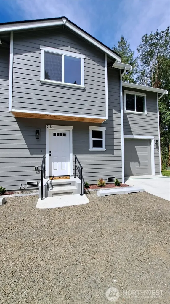 3113 E Camellia Way Port Orchard WA 98366