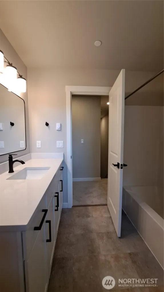 3113 E Camellia Way Port Orchard WA 98366