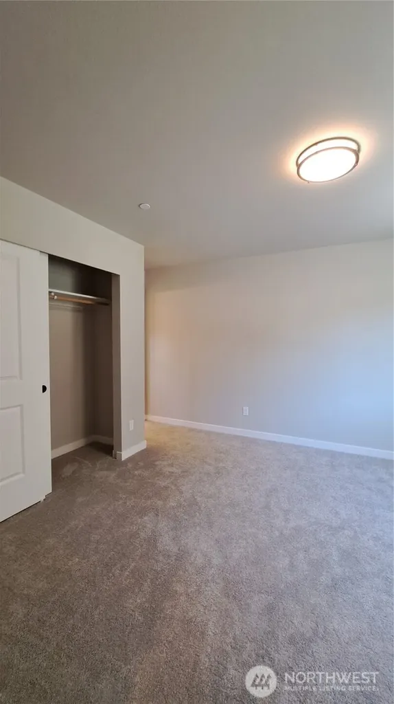 3113 E Camellia Way Port Orchard WA 98366