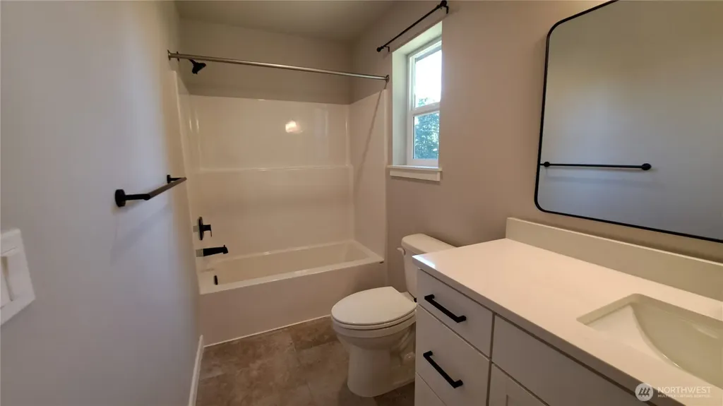 3113 E Camellia Way Port Orchard WA 98366