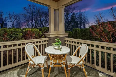 9026 NE 127th Place Kirkland WA 98034