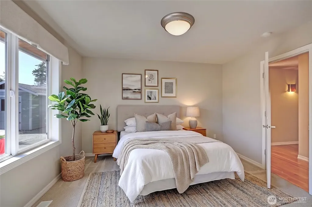 1030 Kingswood Drive Camano Island WA 98282