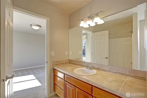 1030 Kingswood Drive Camano Island WA 98282