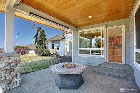 1030 Kingswood Drive Camano Island WA 98282