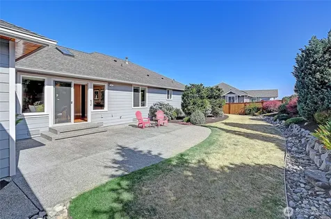 1030 Kingswood Drive Camano Island WA 98282