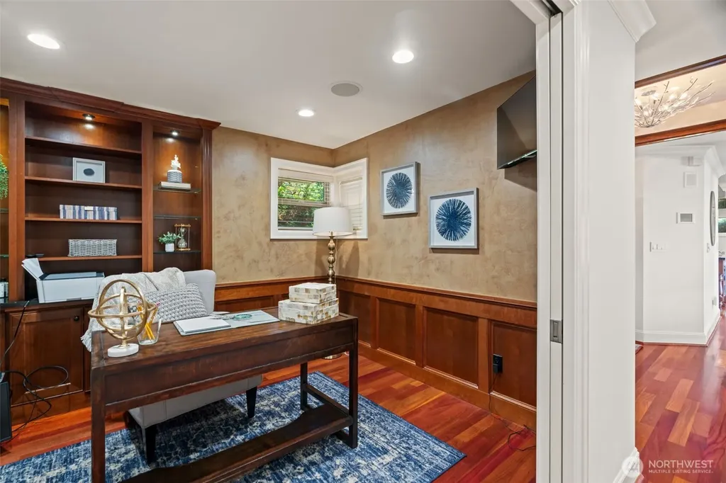 8723 Talbot Road Edmonds WA 98026