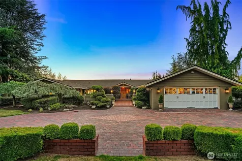 8723 Talbot Road Edmonds WA 98026