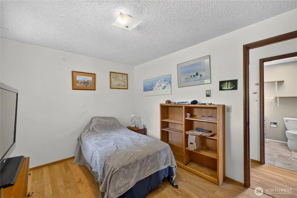 2452 Williams Road Oak Harbor WA 98277
