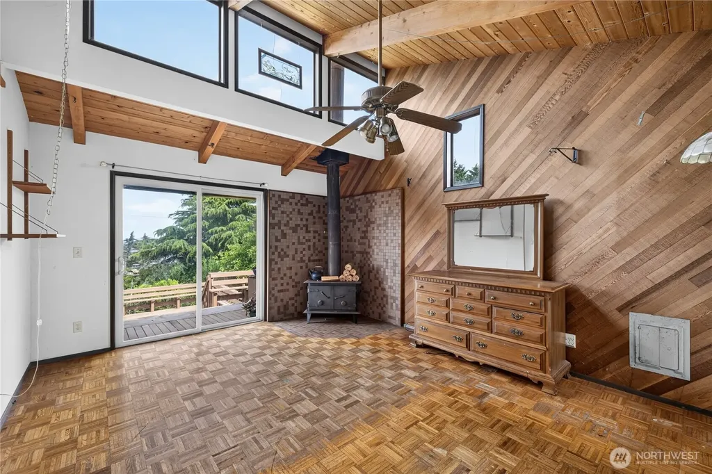 2452 Williams Road Oak Harbor WA 98277