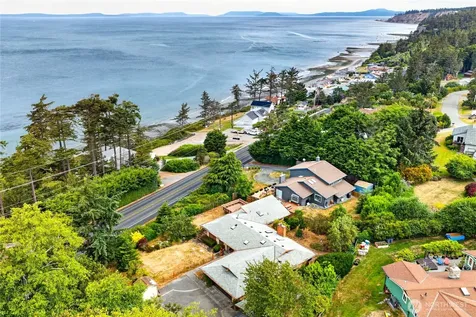 2452 Williams Road Oak Harbor WA 98277
