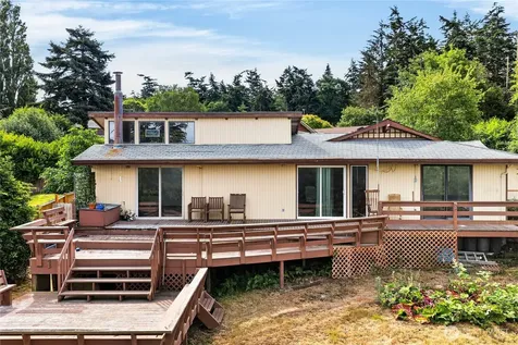 2452 Williams Road Oak Harbor WA 98277
