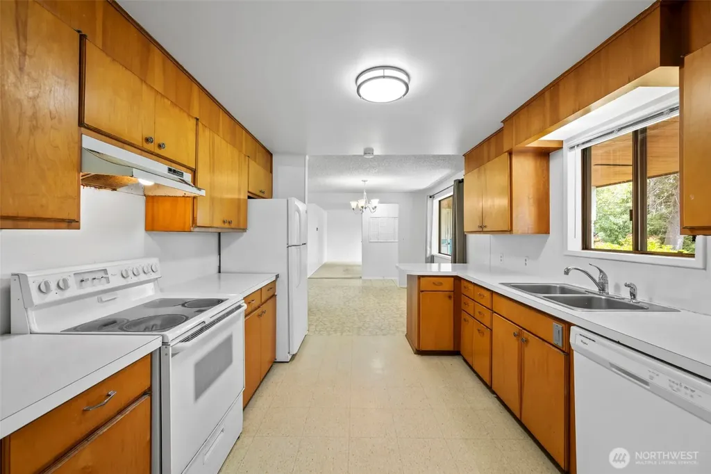 301 SW 108th Street Everett WA 98204