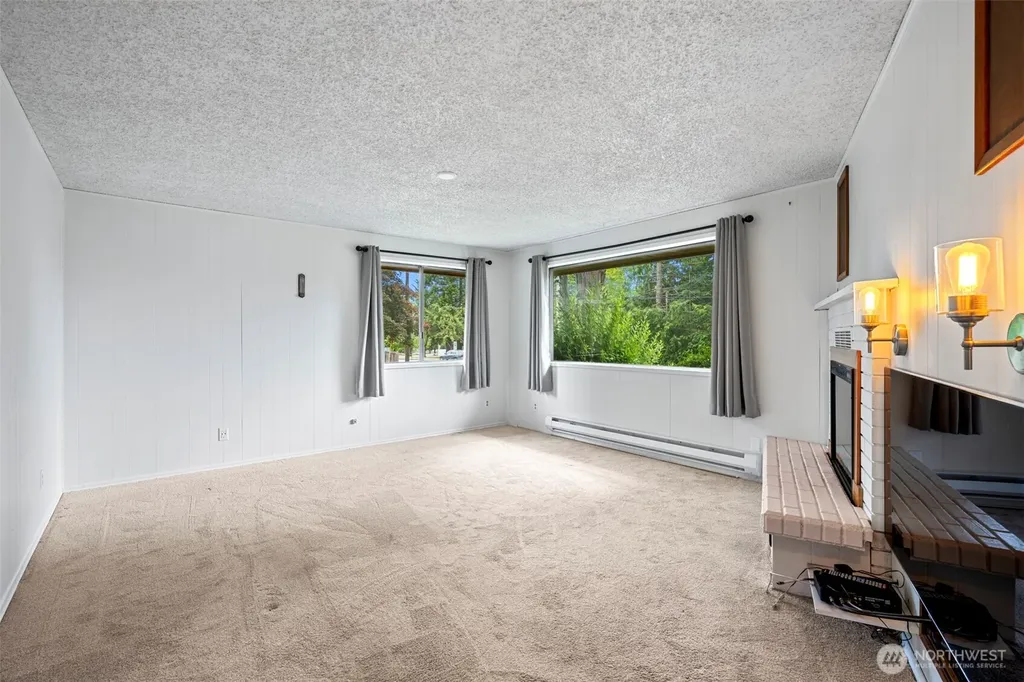301 SW 108th Street Everett WA 98204