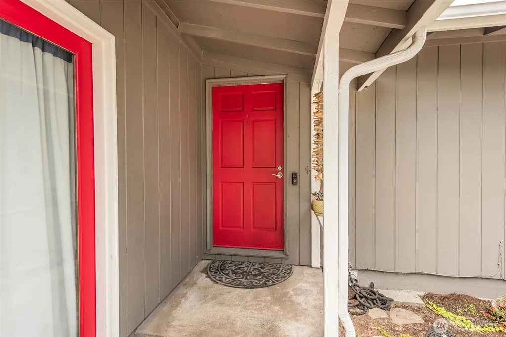 1201 Thornton Drive Sequim WA 98382