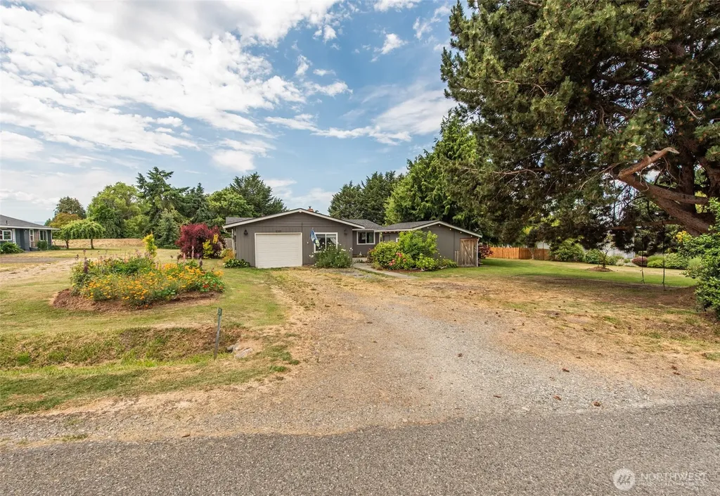 1201 Thornton Drive Sequim WA 98382