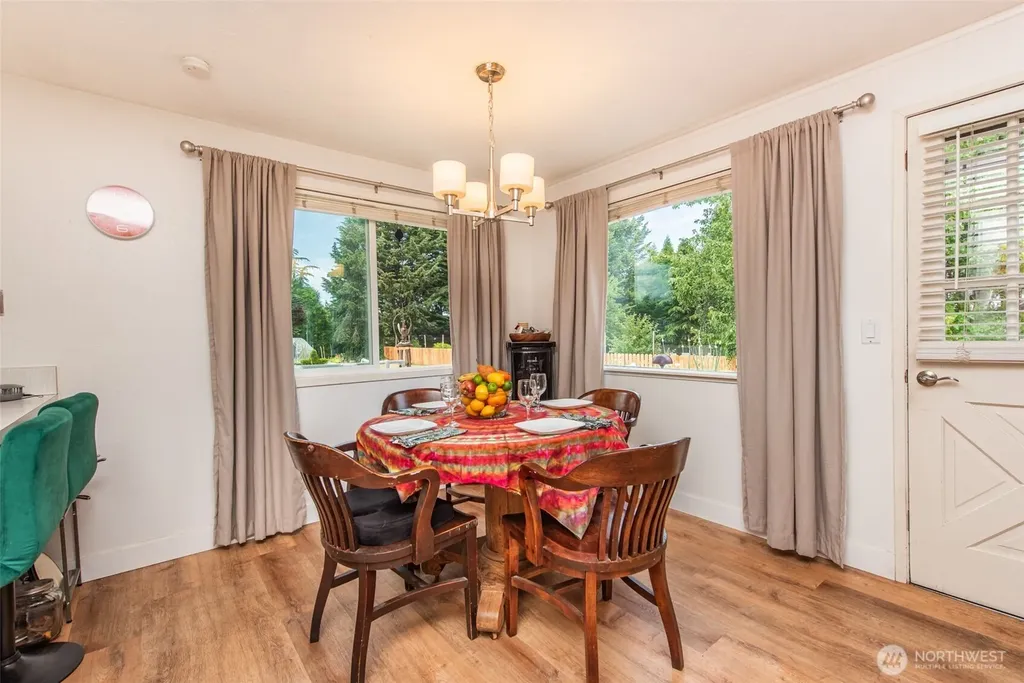 1201 Thornton Drive Sequim WA 98382