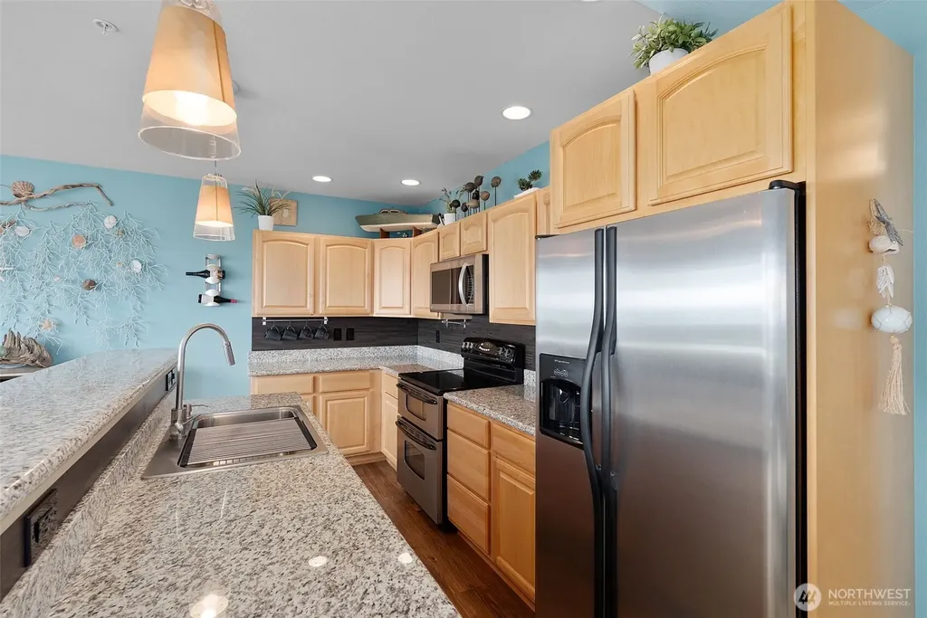 401 Westport View SW Ocean Shores WA 98569
