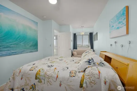 401 Westport View SW Ocean Shores WA 98569