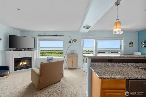 401 Westport View SW Ocean Shores WA 98569