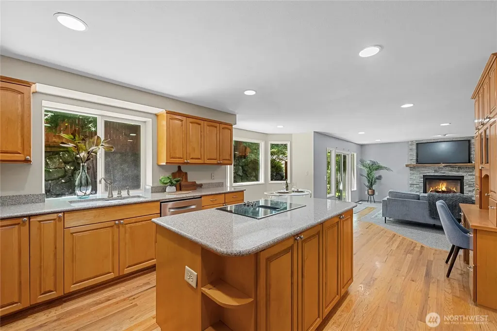 18207 159th Court SE Renton WA 98058
