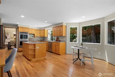 18207 159th Court SE Renton WA 98058