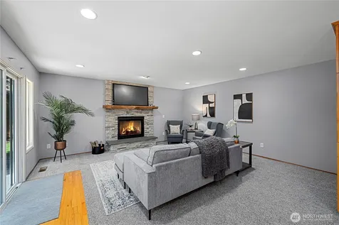 18207 159th Court SE Renton WA 98058