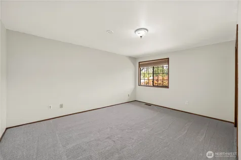 18207 159th Court SE Renton WA 98058
