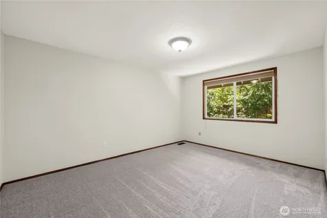 18207 159th Court SE Renton WA 98058