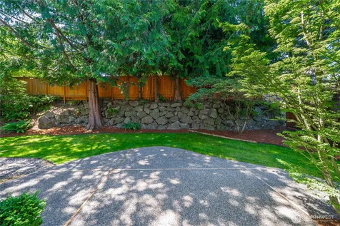 18207 159th Court SE Renton WA 98058