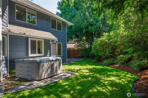 18207 159th Court SE Renton WA 98058