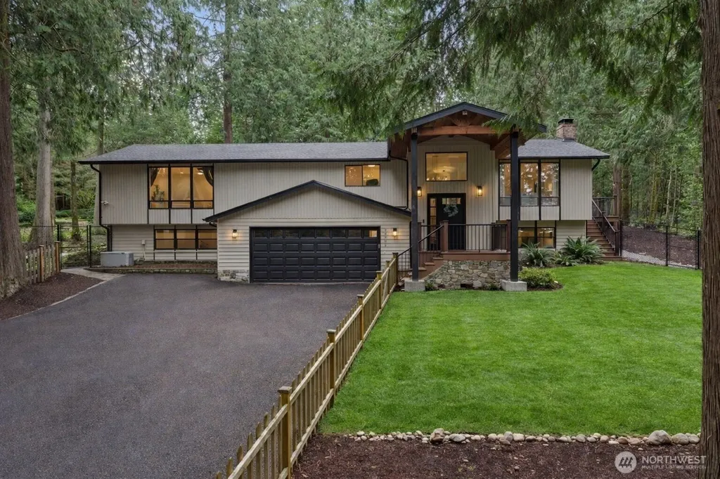 14702 255 Avenue SE Issaquah WA 98027