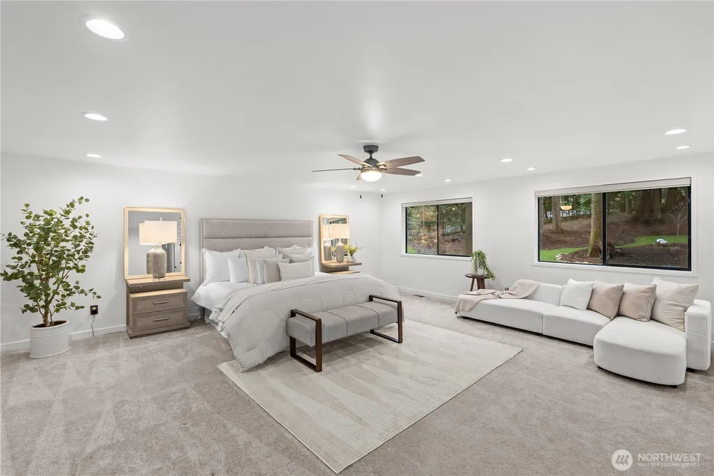 14702 255 Avenue SE Issaquah WA 98027