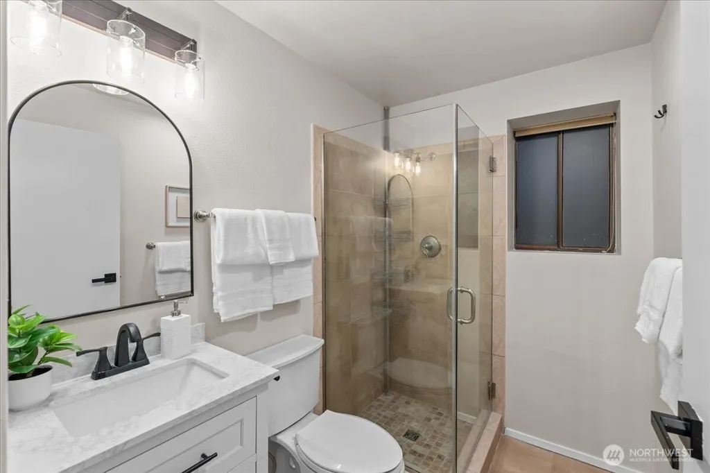 14702 255th Avenue SE Issaquah WA 98027