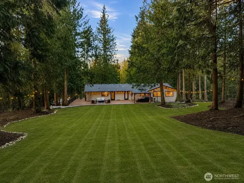 14702 255th Avenue SE Issaquah WA 98027