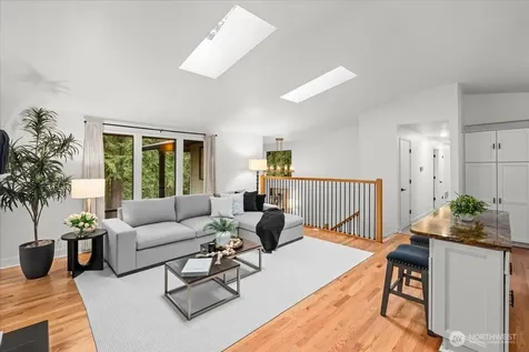14702 255 Avenue SE Issaquah WA 98027