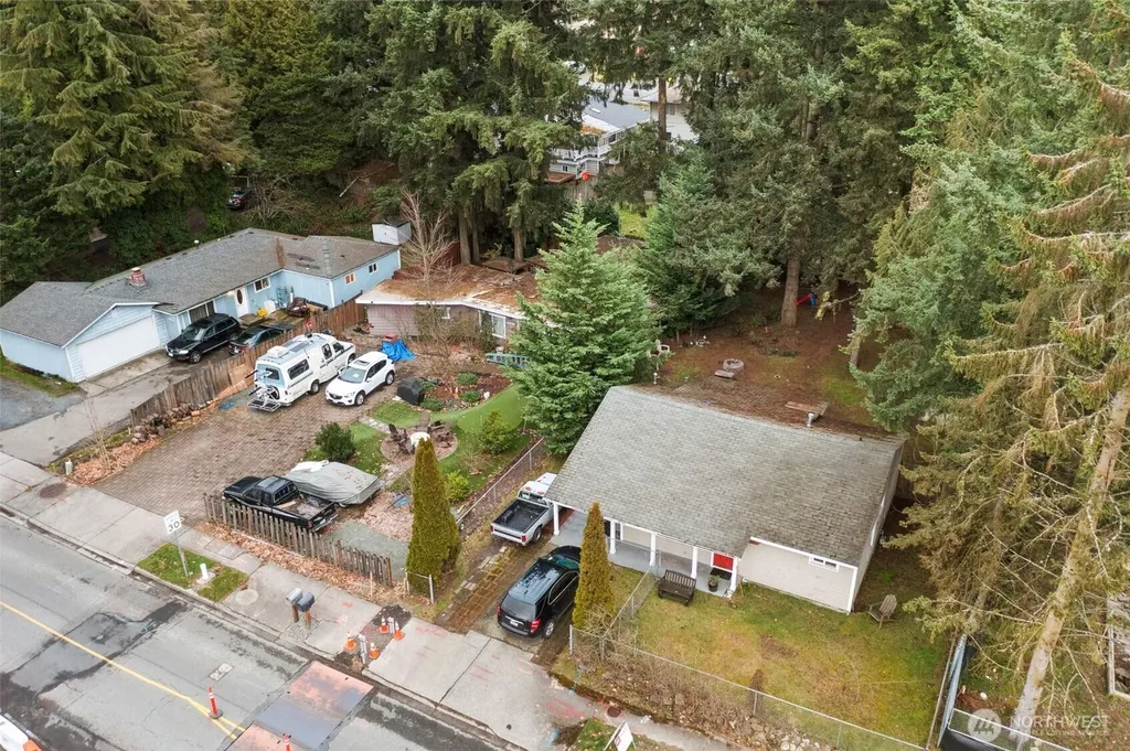 14552 5th Avenue NE Shoreline WA 98155