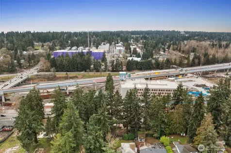 14552 5th Avenue NE Shoreline WA 98155