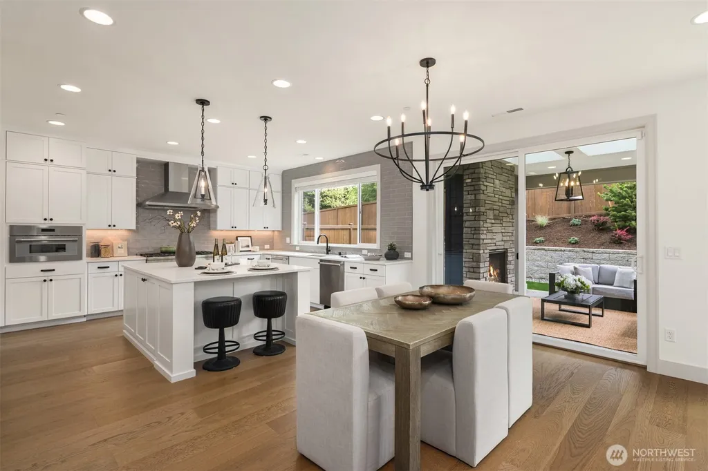2324 209th Place SE Sammamish WA 98075